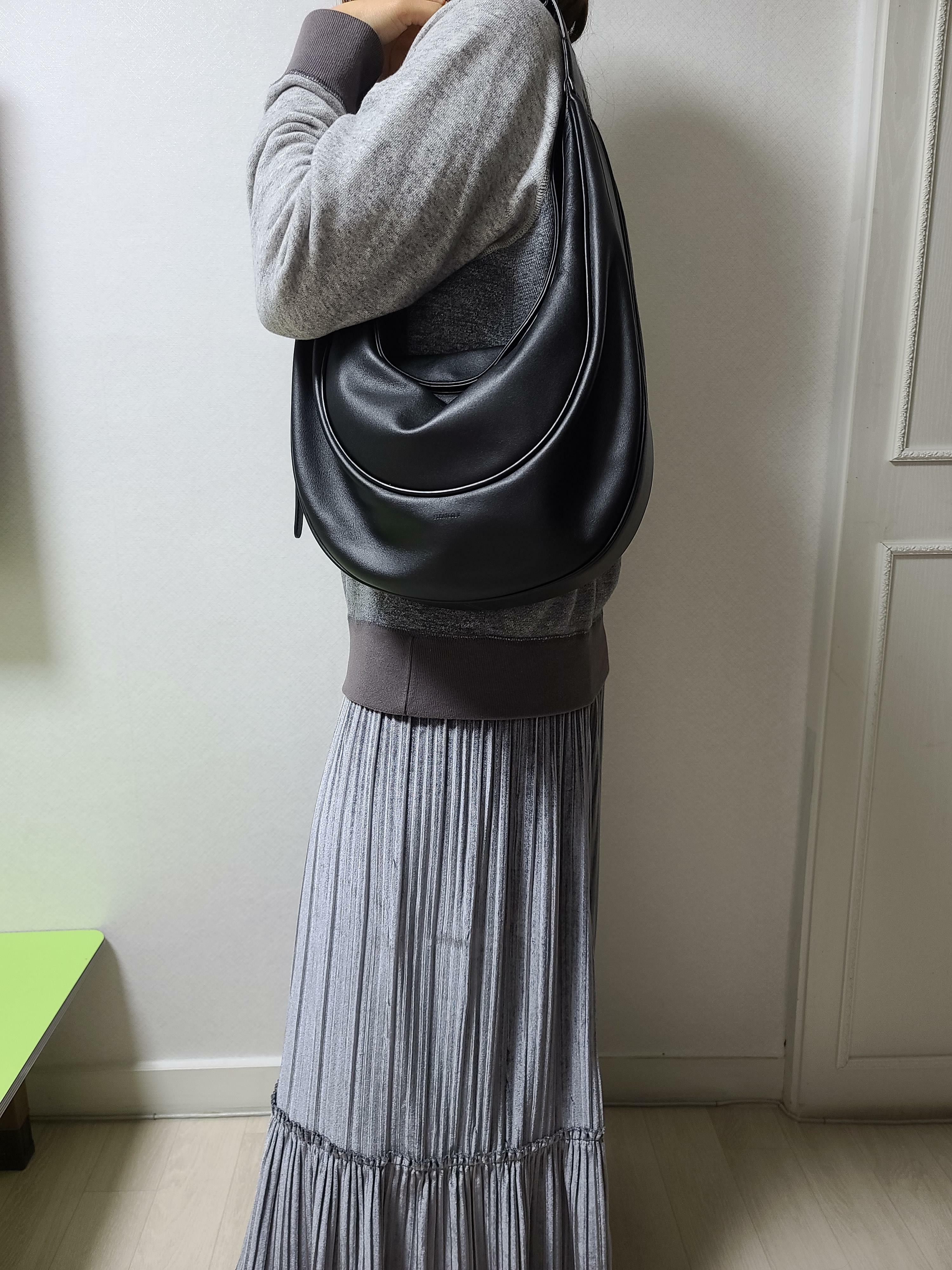 ◆ELBATEGEV◆Ostra Bag 3color 韓国発 Designer fashion, Seoul-fully created | W Concept