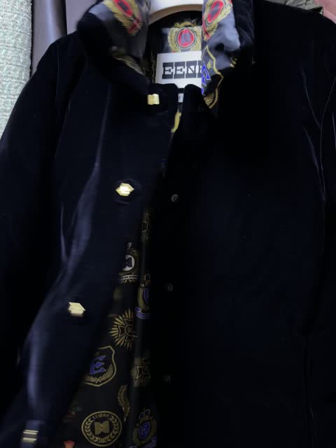 コート [EENK]VARISSA Velvet Down Coat - Black VARISSA Velvet Down Coat - Black : EENK SHOP